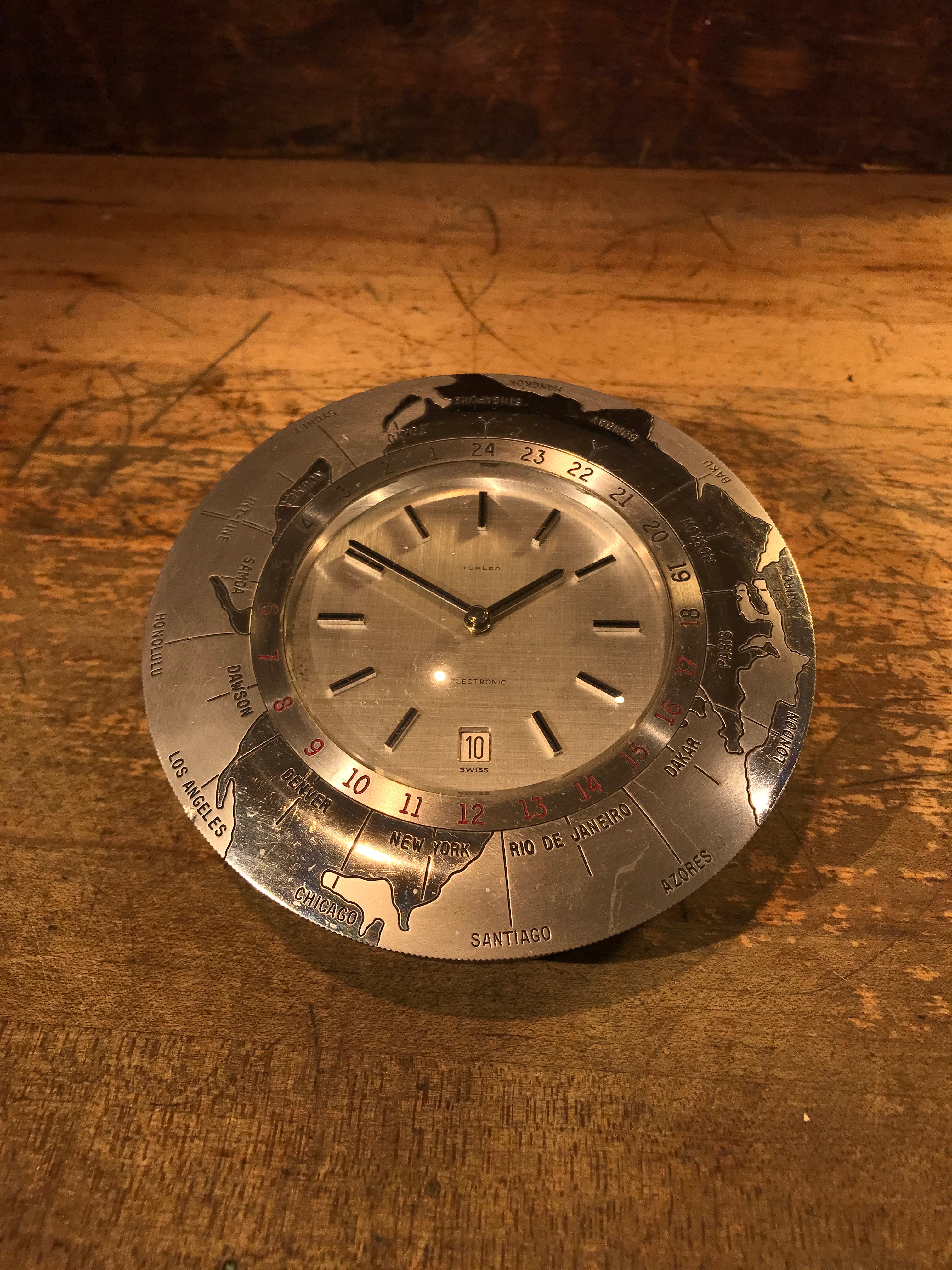 jet-age-electronic-world-desk-clock-turner-swiss-sutton-clocks